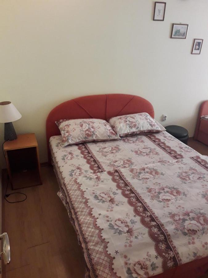 Prenociste Vitas Bed & Breakfast Miljevina Eksteriør bilde