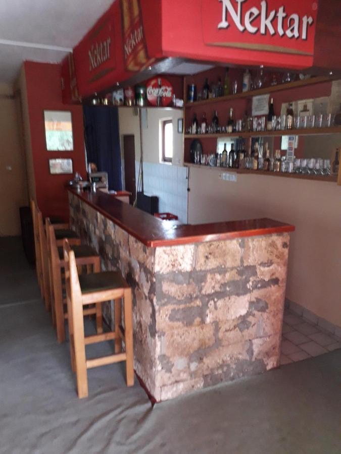 Prenociste Vitas Bed & Breakfast Miljevina Eksteriør bilde